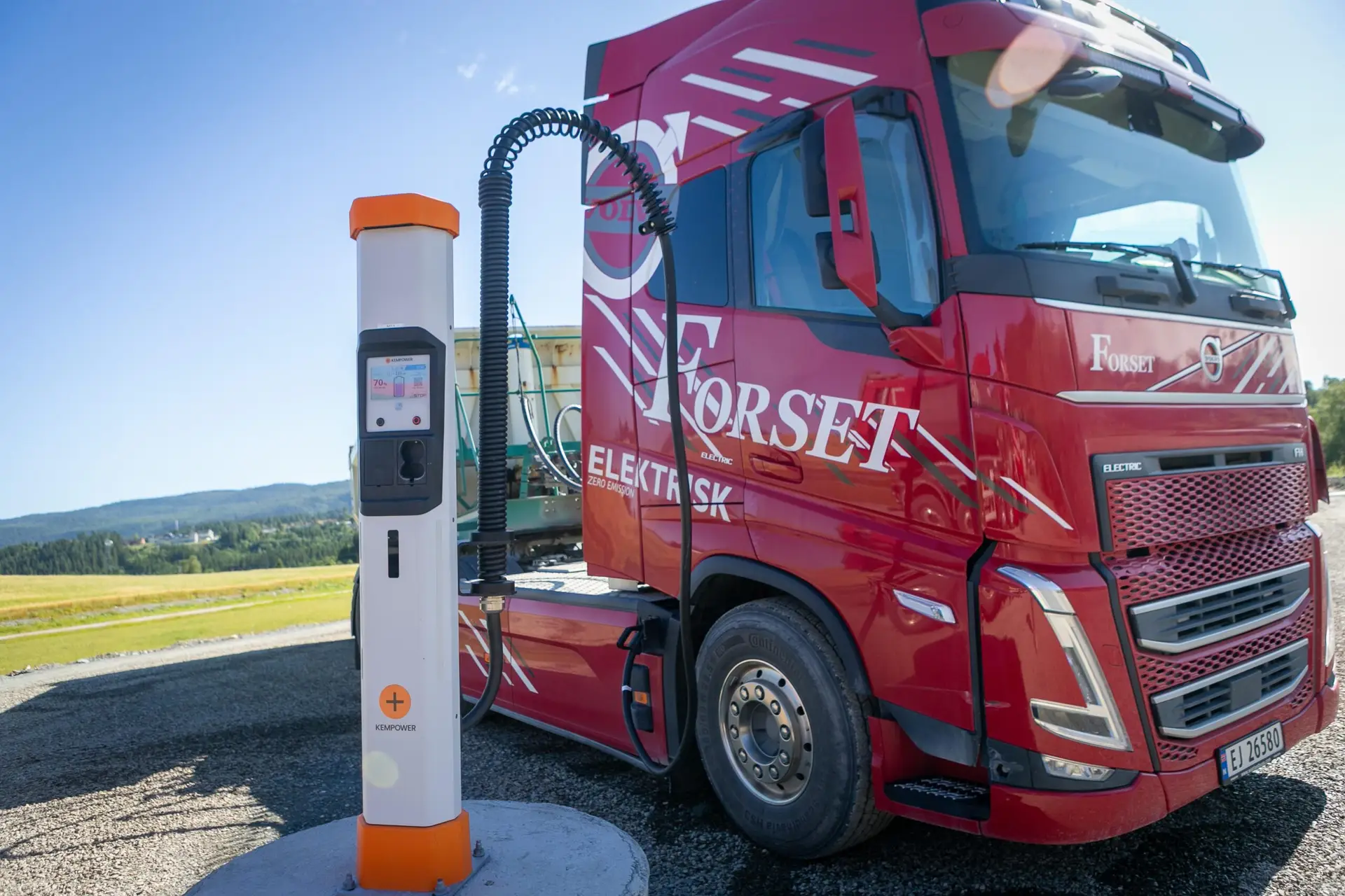 Elektrisk lastebil som hurtiglader DC Kempower